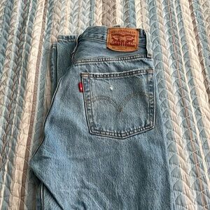 Levi’s 501 Medium Wash Ripped Jeans
